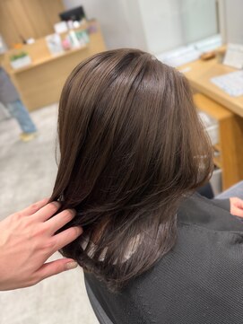 アヴァンス 京橋店(AVANCE) ブリーチなしで作る透明感アッシュカラー
