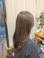 レイリー(LAiLy)&nbsp;大人可愛いレイヤースタイル×スモーキーグレージュ