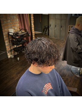 ブライト 守口(Breit) 【シャドウパーマ】