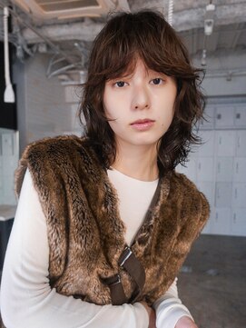 アルバム 渋谷パルコ(ALBUM) 顔周りレイヤーミディアムウルフレイヤーおくれ毛_F41199