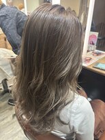 ニューヨークニューヨーク 三宮店(NYNY) ブリーチなしWカラーグレージュ