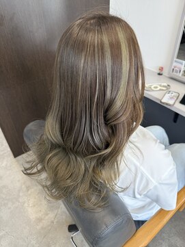 ラニ(Lani) バレイヤージュ×オリーブベージュ
