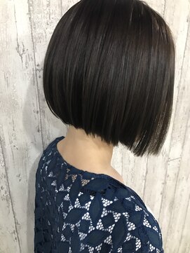 ロウイ 下北沢(LOAWe) #LOAWe guest Style 「暗めカラー」