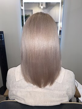 アールサロン アオヤマ(Rr SALON AOYAMA) ハイトーンクリスタル