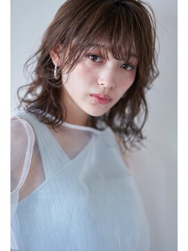 クロム(Chlom) Chlom立川☆大人かわいいセミディベージュカラーTEL 0425125655