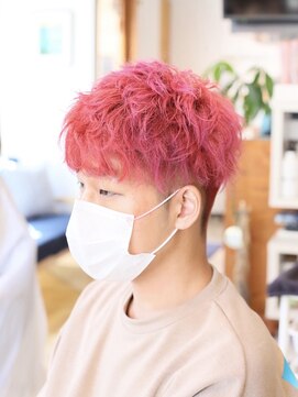 リビーチ ヘア リゾート 赤羽(Rebeach HAIR RESORT) 【赤羽リビーチ】ピンクカラー×2ブロックパーマスタイル