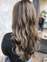 リュクレア(Luclea)&nbsp;ハイライト×ベージュ