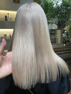 ビートス(BEAT S) 【BEAT S】 ホワイトベージュ/ケアブリーチ/伏見/矢場町/栄