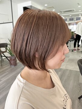 ビューエヒメ(VIEW EHIME) 大人ラフウェーブ20代30代40代ボブブラウンスウィングショート