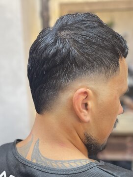 トウキョウ ゴブ(GOB) クロップ/ハカフェード