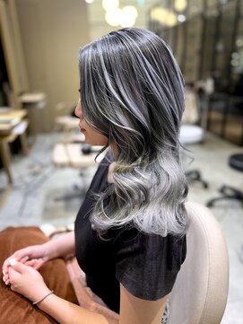 アマンドール(Aman D'or) 筋感【シャドールーツ】