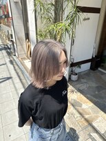 ラブリッシュ(LOVERICHE) 〈ハイトーン必見！〉ホワイトシルバーカラー！【本田】