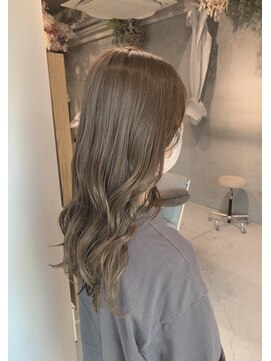 リル 住吉店(LiL) 【金岡】イルミナカラー×グレージュ