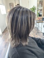 ハイナ(Hi...na)&nbsp;シャドウルーツグラデーション