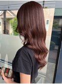 グレージュ切りっぱなしボブ前髪ありミニボブミルクティベージュ