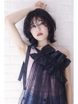 オルゴ(orgo) ヘルシーなウェーブのウルフボブ