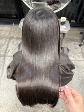 ジーナ 池袋(Zina) うる艶ストレート