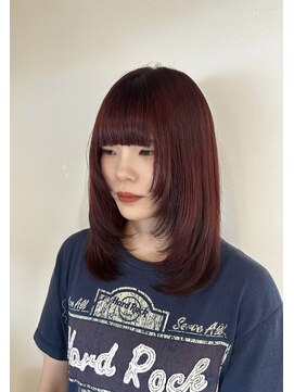 マウナ ヘアー(MAUNA HAIR) レイヤーカット×ワインレッド