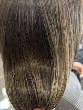 ローレン(Loren) 柔らかベージュ