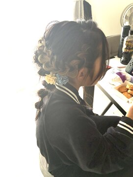 たまねぎ編みおろしヘアメイク