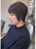 美シルエット！大人ショートヘア