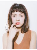 切りっぱなしボブ斜めバング セミディ 小顔 オン眉 20代30代40代