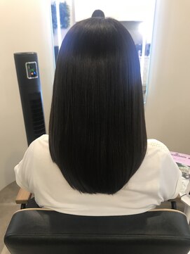 アールサロン アオヤマ(Rr SALON AOYAMA) プラチナミネコラカラー