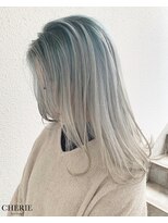 シェリ ヘアデザイン(CHERIE hair design)&nbsp;ホワイト×根元グリーン