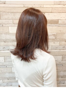 マーリャヘアー(mallia hair) くびれ外ハネセミロング