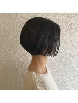 シトリ(ShitoRe) Guest style シンプルショートボブ