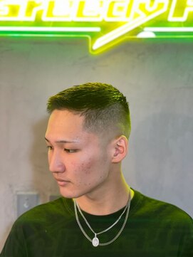 グリーディーフォックス 代々木(Greedy FOX) 韓国マッシュ/センタ-パ-ト/ツイストスパイラル/スキンフェード