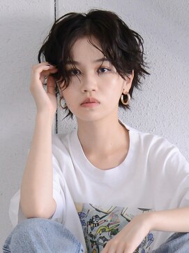 ロアー ヘアー ワメン(RAWR hair WaMen) 【RAWR】メンズライク_センターパートパーマスタイル