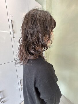 ジェムバイアルテフィーチェ(gem by artefice) ウルフ×ニュアンスパーマ