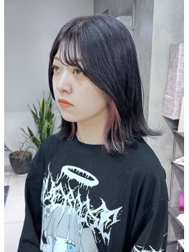 ヴェイン 渋谷(vain) インナーピンク 大人可愛い外ハネロブ