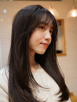 ガーランド (Garland) 大人かわいい小顔顔まわりレイヤーまろベージュシースルー前髪