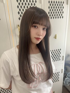 ルル 宇都宮(Loulou) ツヤ髪ストレート