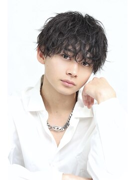 リップス 吉祥寺店 (LIPPS) ツイスパ　刈り上げマッシュ　ツイストスパイラル