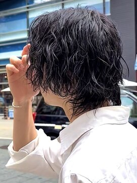 ミディアムセンターパート/静岡波巻きパーマ/静岡ツイスパ
