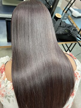 ラヴィエ(RAVIE) 【半田・髪質改善】縮毛矯正/トリートメント/マンツーマン