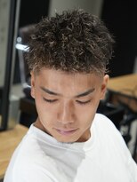 メッツ 原宿(METS)&nbsp;MEN'S/ハイライト×ツイスパ×フェード/短髪