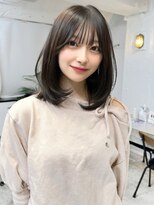 ロア 中目黒(loa)&nbsp;レイヤーカット/顔周りカット/ぱっつん前髪/小顔カット