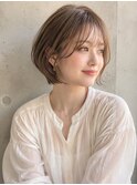 顔まわりが柔らかなブラウンショート