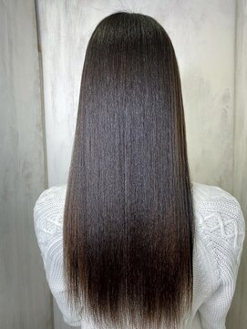 アンフィドットドゥルドゥ(AnFye.dueldo) ジュエリーシステム×LULUトリートメント×縮毛矯正で艶髪♪