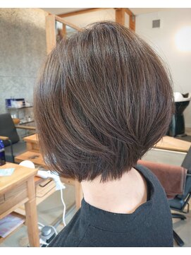 シモンズ ヘアー(SHIMONS HAIR) 大人ショート