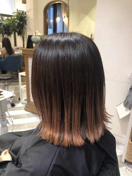 ロンドアベニール 北千住(Lond avenir) 切りっぱなしグラデーションカラー　担当namie