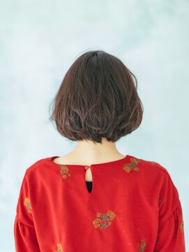 ヘアアンドリラクゼーション シャッセ(Hair&Relaxation SASE) ツヤサラ大人ショートボブ