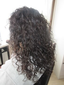 コア フィール ア デイ(COIFFURE A DAY) 【M3D見附今町】スパイラル