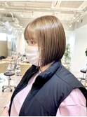 くびれヘア顔周り韓国レイヤーカット黒髪ショートミディアム/柏