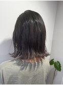グラデーションに切りっぱなしボブ