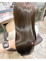 シエルバイアフロート(ciel by afloat)&nbsp;＊  ワンカラーでできる 柔らかオリーブベージュ